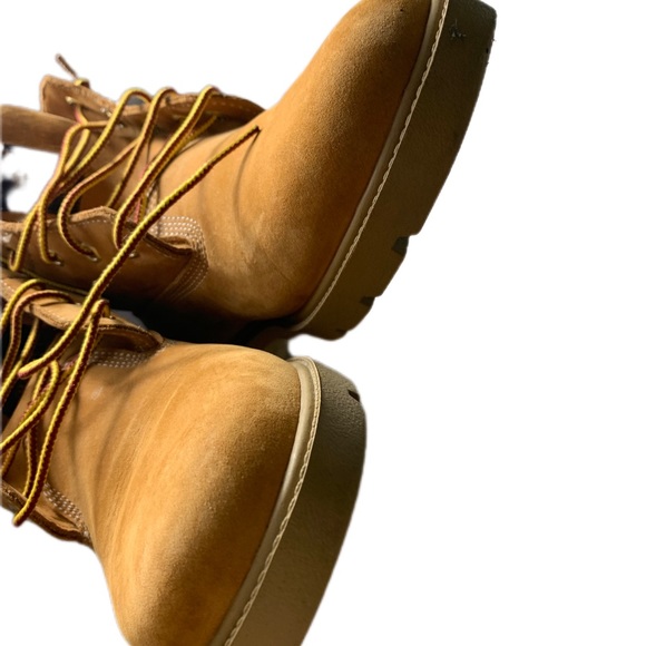 Timberland boots size 6.5 in Boys fits 8.5 in women - Picture 7 of 8